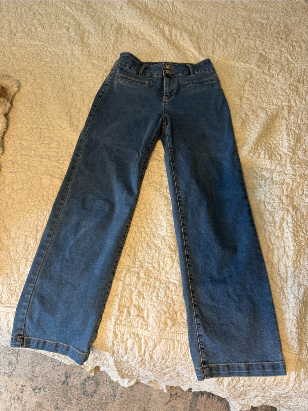 Women’s Bootcut/ straight Jeans in Dark Blue